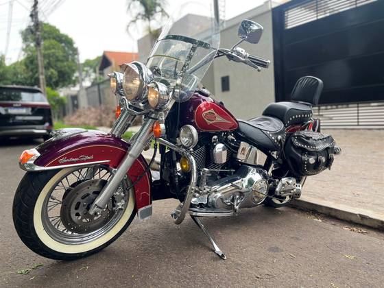 HARLEY-DAVIDSON SOFTAIL HERITAGE CLASSIC 